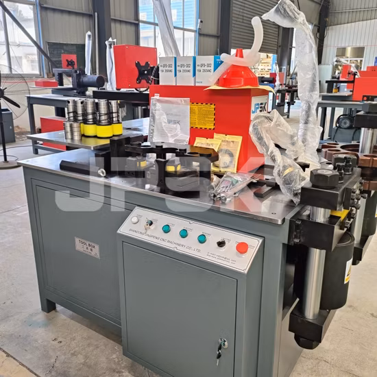 Machine de découpe hydraulique pour plier les barres omnibus en cuivre et en aluminium